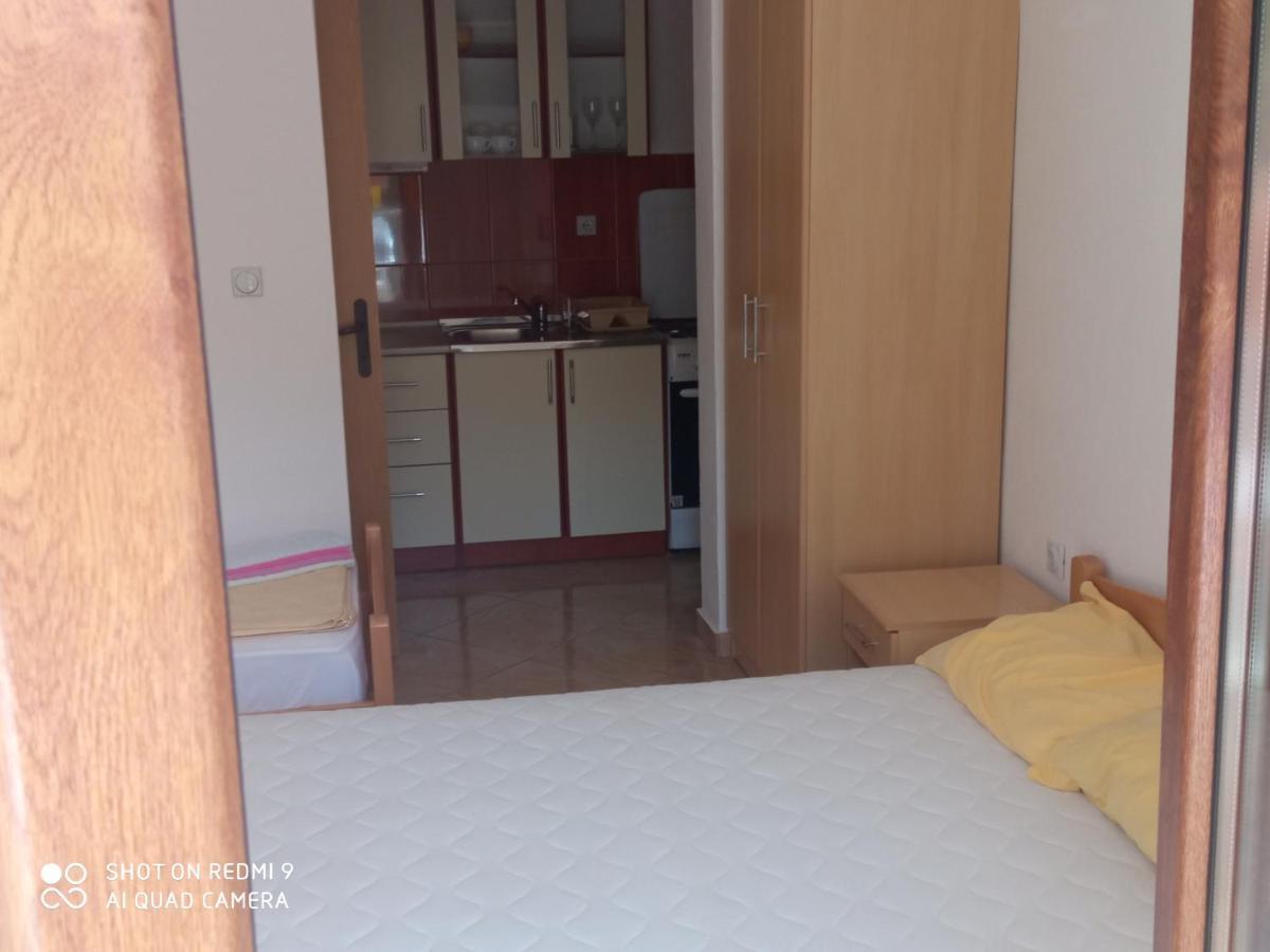 Apartments Petrovic Tivat Eksteriør billede