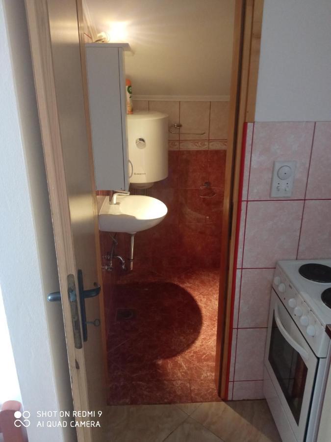 Apartments Petrovic Tivat Eksteriør billede