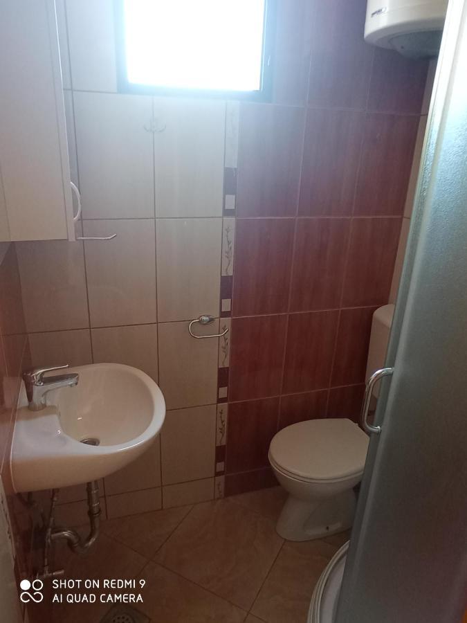 Apartments Petrovic Tivat Eksteriør billede